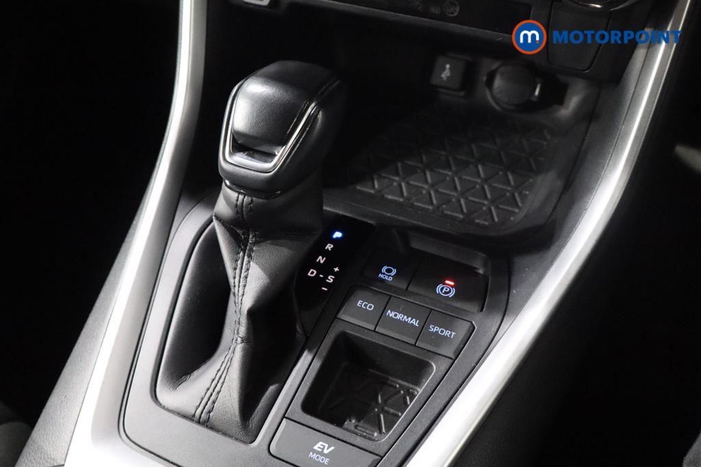 Used Toyota RAV4 2021 for sale - 76616566: Photo 10