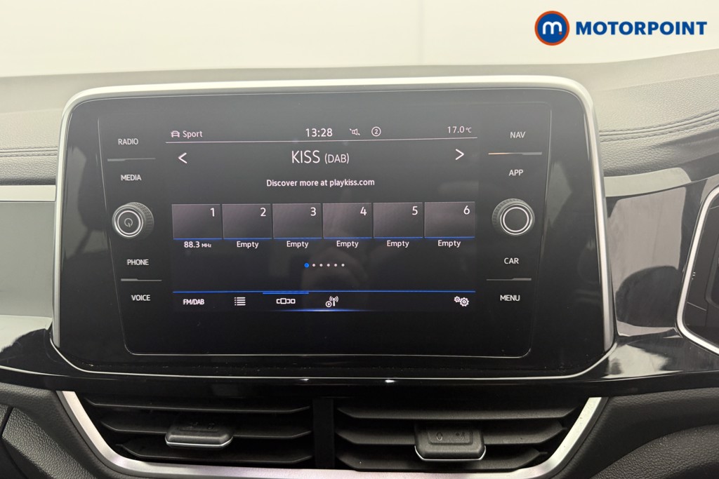 Used Volkswagen T-Roc 2022 for sale - 76628385: Photo 26