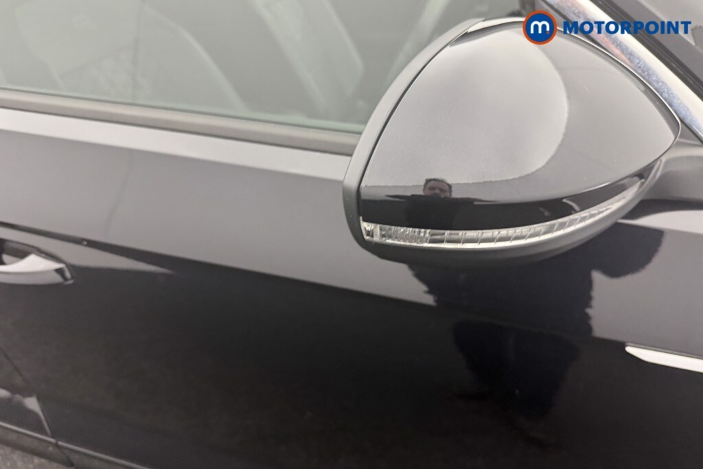 Used Volkswagen T-Roc 2022 for sale - 76628385: Photo 34