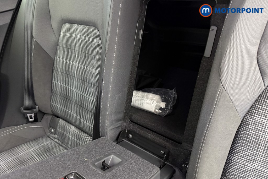 Used Volkswagen Golf 2022 for sale - 77033898: Photo 25