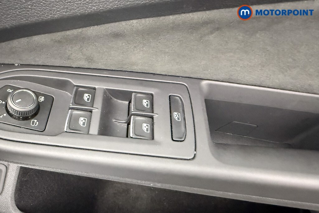 Used Volkswagen Golf 2024 for sale - 77604459: Photo 19