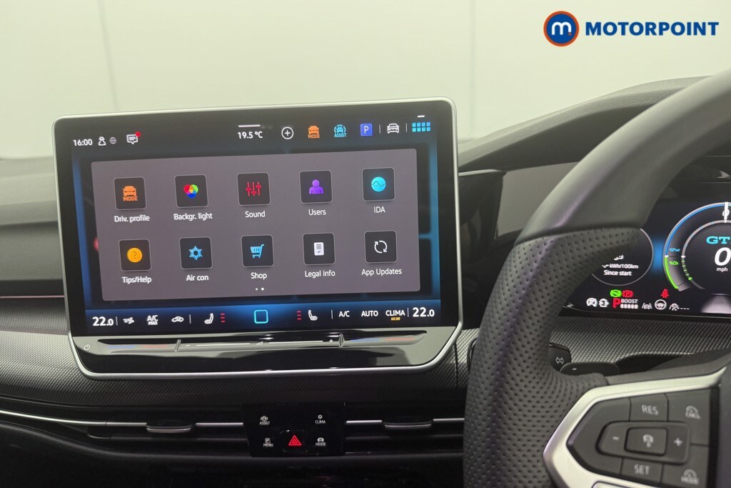 Used Volkswagen Golf 2024 for sale - 77604459: Photo 30