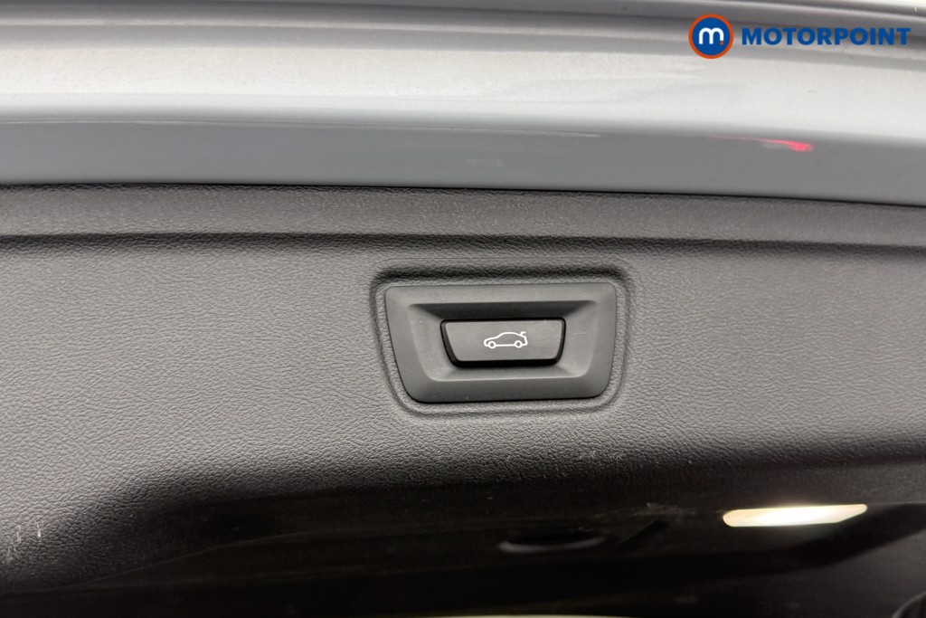 Used BMW 3 Series 2024 for sale - 76933777: Photo 31