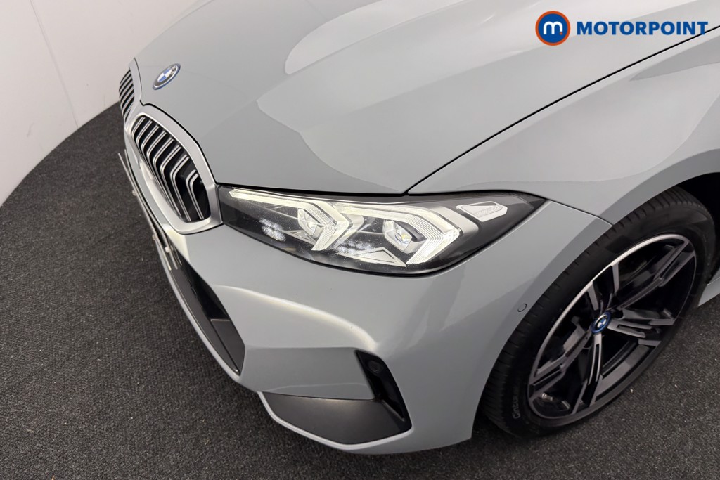 Used BMW 3 Series 2024 for sale - 76933777: Photo 38