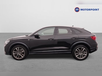 Used Audi Q3 2023 for sale - 76428730: Photo