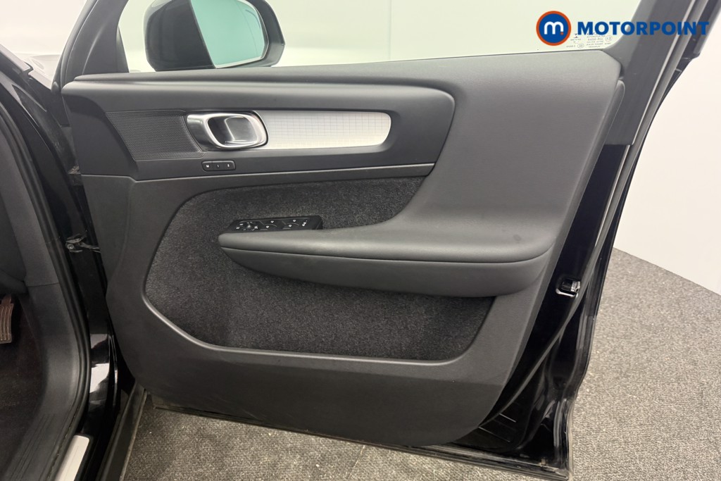 Used Volvo XC40 2022 for sale - 77775653: Photo 10