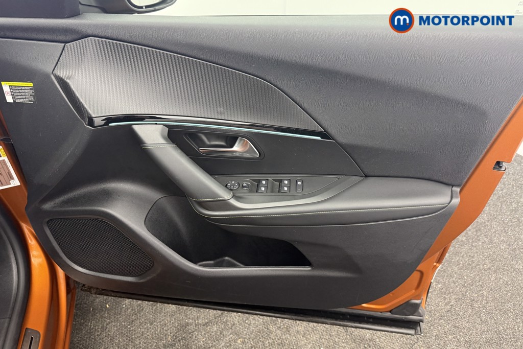 Used Peugeot 2008 2021 for sale - 77340401: Photo 10