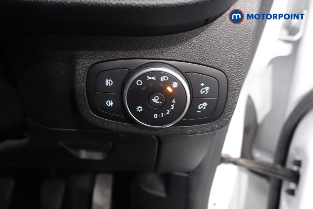 Used Ford Fiesta 2018 for sale - 78153335: Photo 17