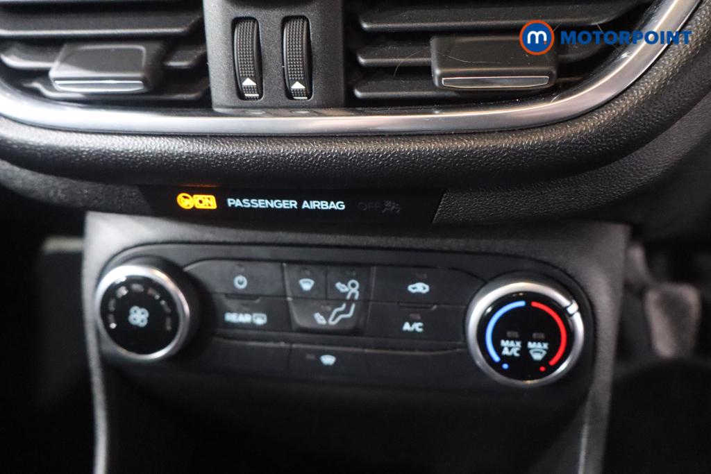 Used Ford Fiesta 2018 for sale - 78153335: Photo 22