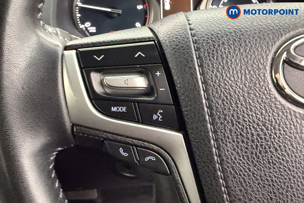 Used Toyota Land Cruiser 2023 for sale - 76569057: Photo 11