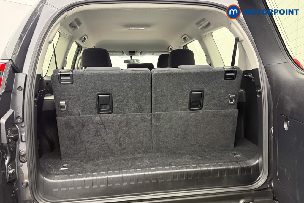 Used Toyota Land Cruiser 2023 for sale - 76569057: Photo 16