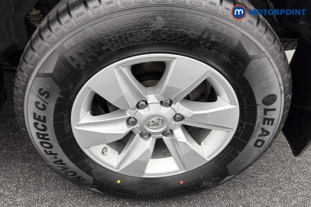 Used Toyota Land Cruiser 2023 for sale - 76569057: Photo 22