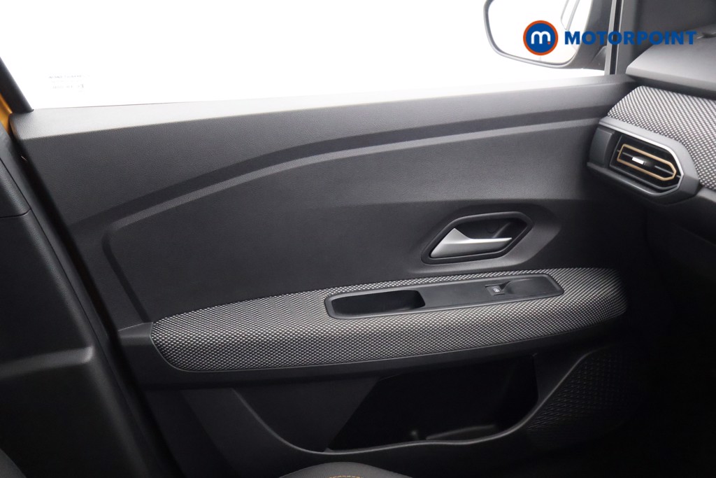 Used Dacia Sandero Stepway 2023 for sale - 78075037: Photo 22