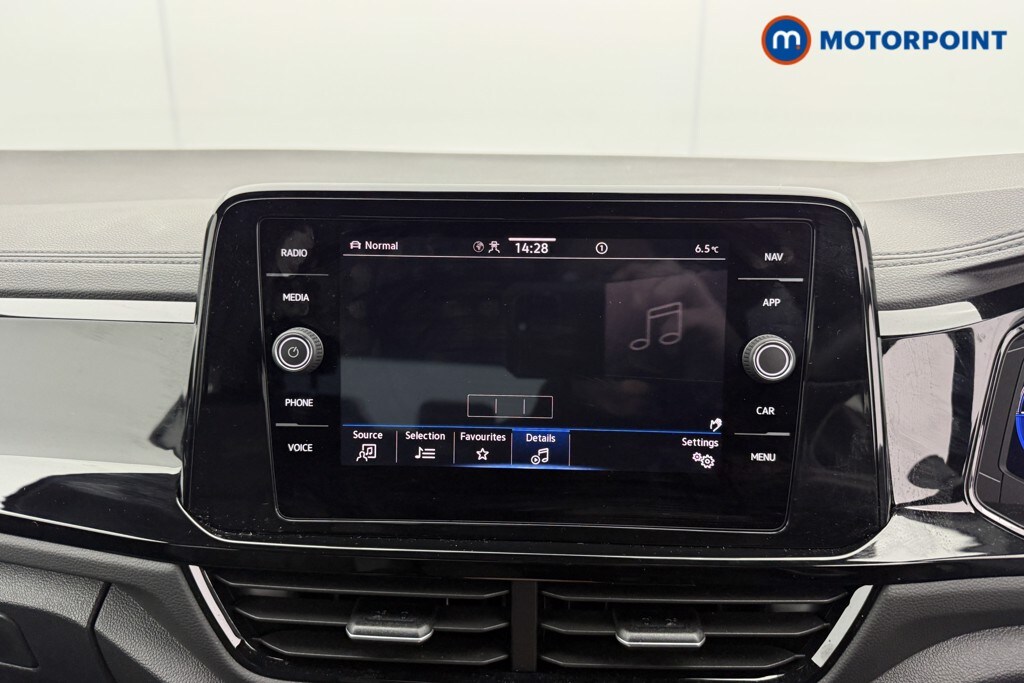 Used Volkswagen T-Roc for sale - 77404198: Photo 15