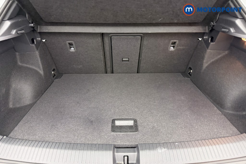 Used Volkswagen T-Roc for sale - 77404198: Photo 30