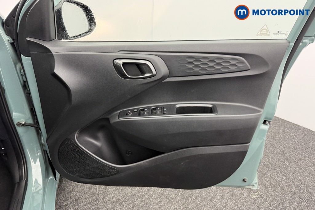 Used Hyundai i10 2024 for sale - 76303257: Photo 23