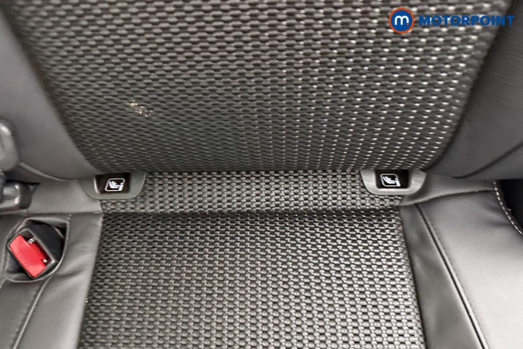 Used Suzuki SX4 S-Cross 2023 for sale - 77248902: Photo 32