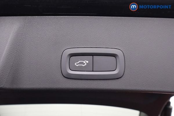 Used Volvo XC40 2021 for sale - 76067801: Photo 28