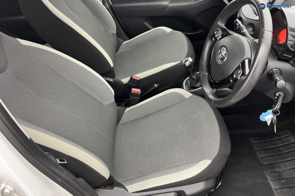 Used Toyota AYGO 2021 for sale - 76641272: Photo 13