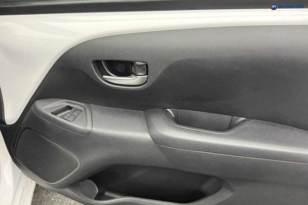 Used Toyota AYGO 2021 for sale - 76641272: Photo 28