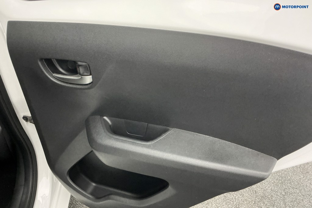 Used Toyota AYGO 2021 for sale - 76641272: Photo 30