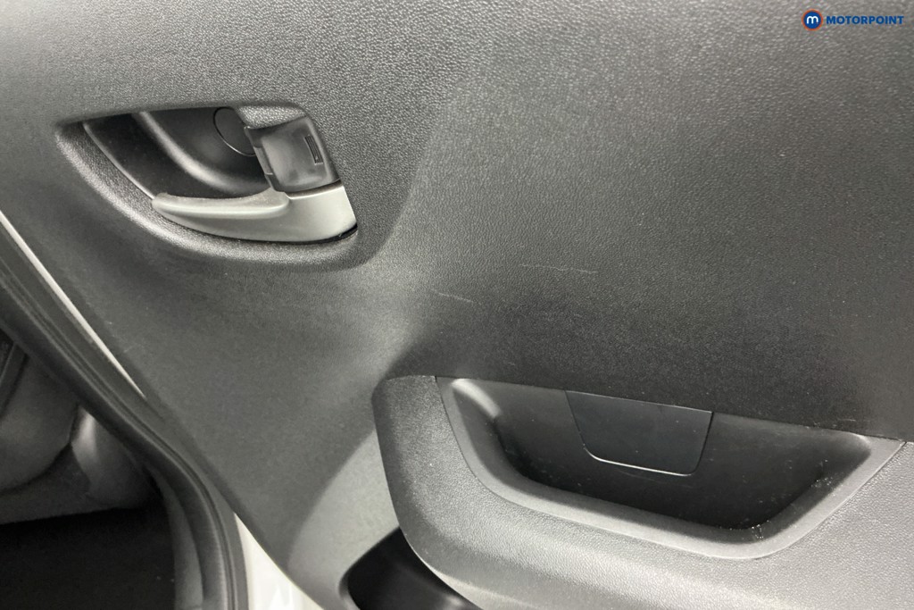 Used Toyota AYGO 2021 for sale - 76641272: Photo 31