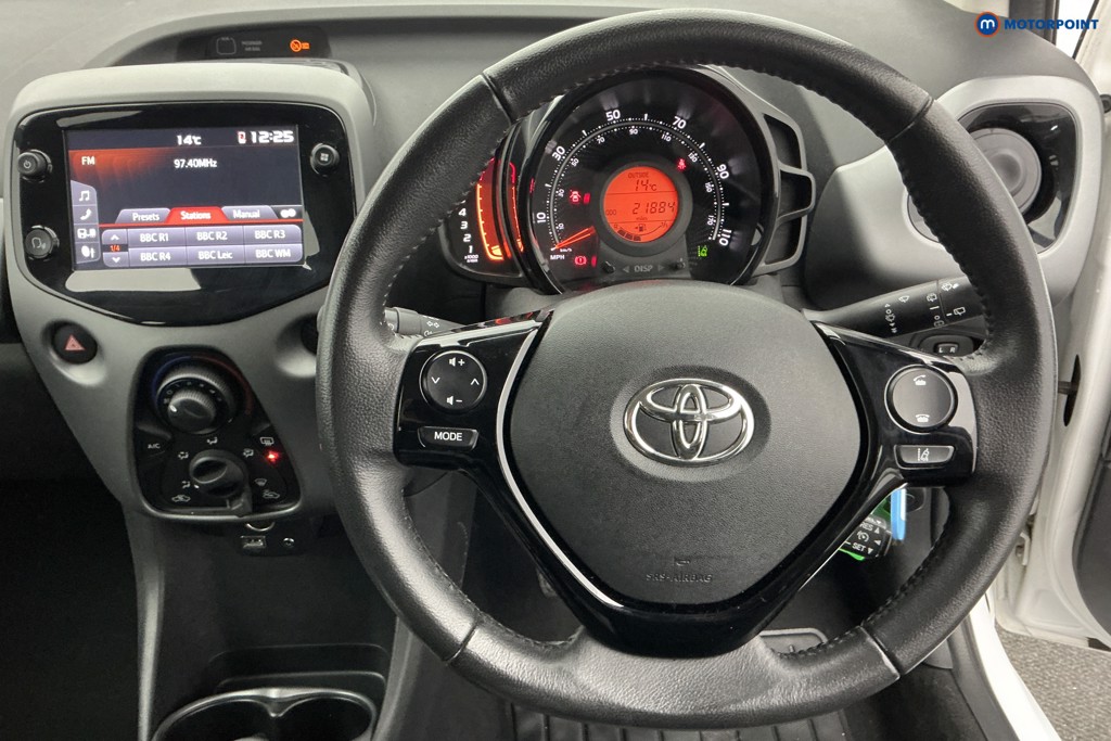 Used Toyota AYGO 2021 for sale - 76641272: Photo 9