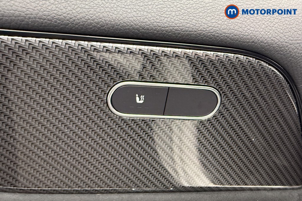 Used Mercedes-Benz GLA 2021 for sale - 76933772: Photo 31