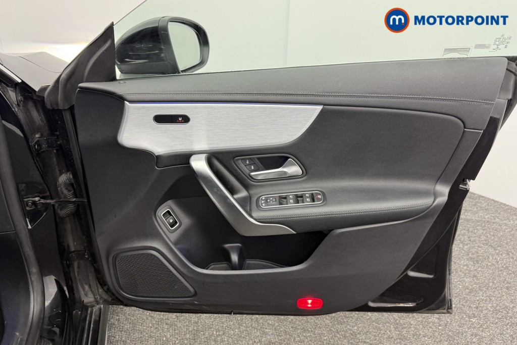 Used Mercedes-Benz CLA 2021 for sale - 76933617: Photo 25