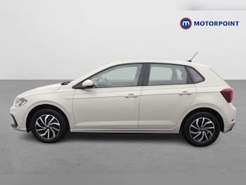 Used Volkswagen Polo 2024 for sale - 79719000: Photo