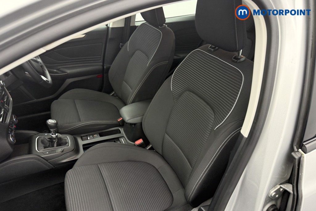 Used Ford Focus 2019 for sale - 76933915: Photo 23