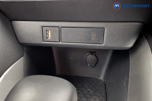 Used Mazda Mazda2 HYBRID 2023 for sale - 76279118: Photo 20
