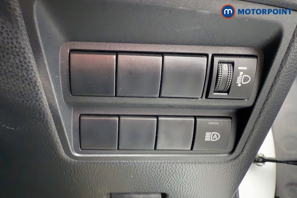Used Mazda Mazda2 HYBRID 2023 for sale - 76279118: Photo 24
