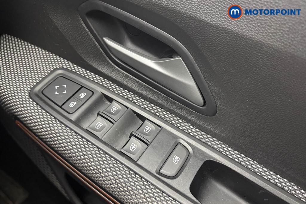 Used Dacia Sandero Stepway 2023 for sale - 78064743: Photo 18