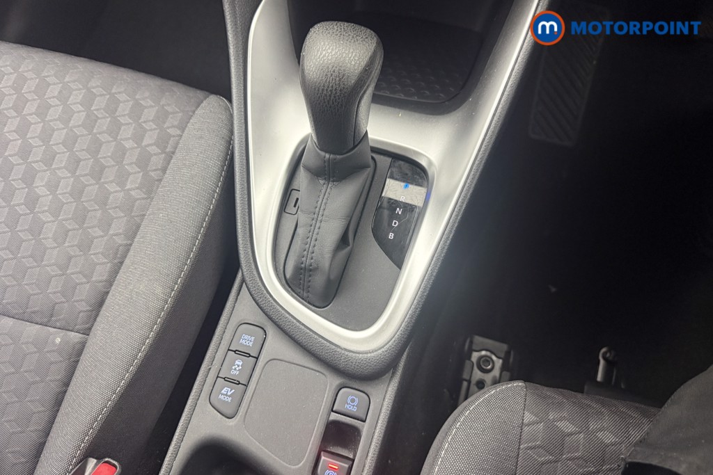 Used Toyota Yaris for sale - 78106841: Photo 13