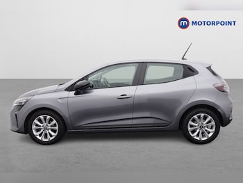 Used Renault Clio 2024 for sale - 75534780: Photo