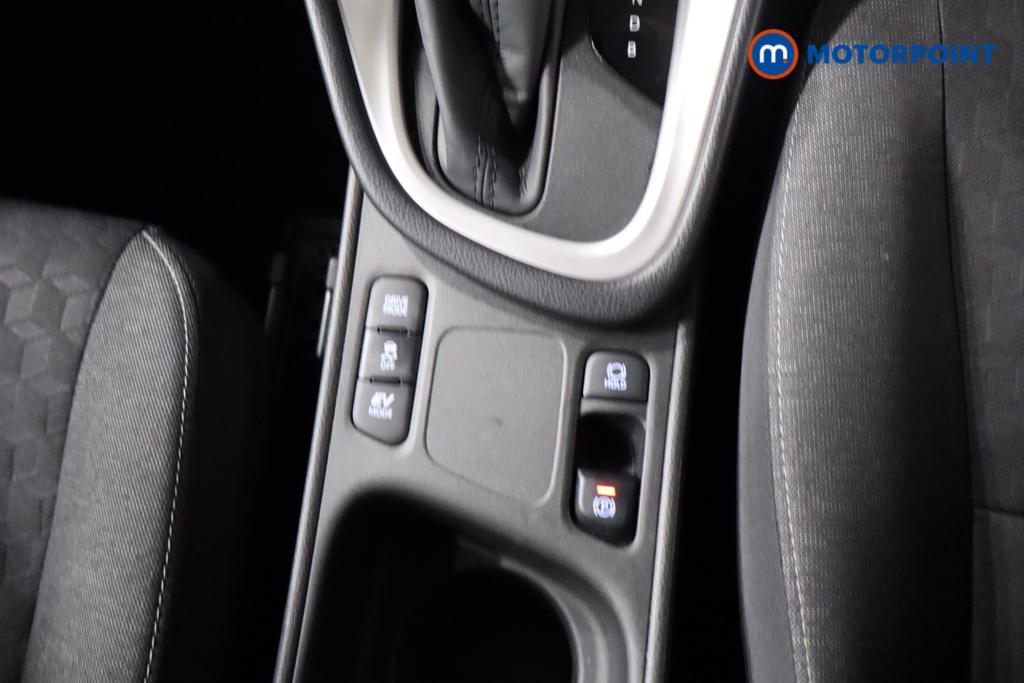 Used Toyota Yaris 2022 for sale - 77327173: Photo 24