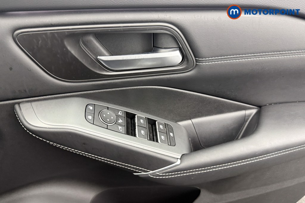 Used Nissan Qashqai for sale - 76554599: Photo 24