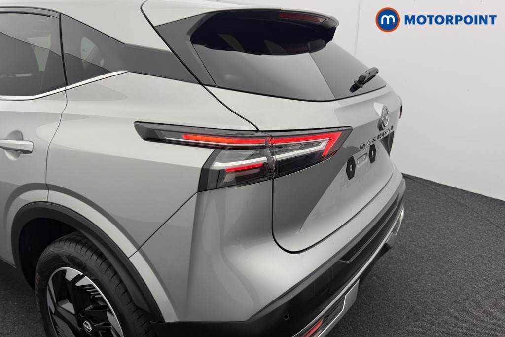 Used Nissan Qashqai for sale - 76554599: Photo 35