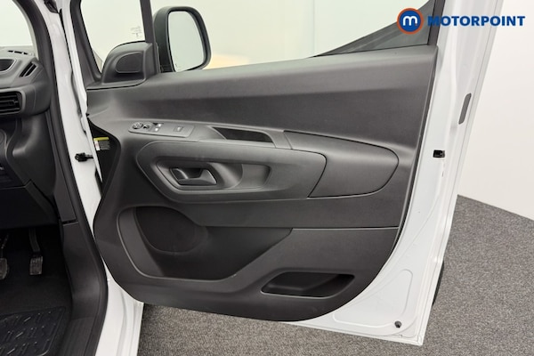 Used Vauxhall Combo 2024 for sale - 76162297: Photo 24