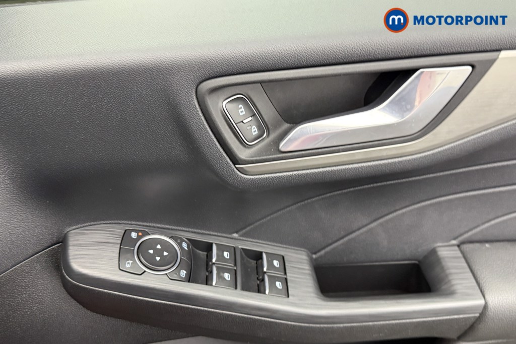 Used Ford Kuga 2022 for sale - 76934048: Photo 25