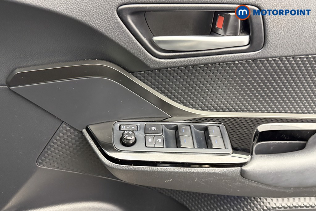 Used Toyota C-HR 2022 for sale - 77012058: Photo 24