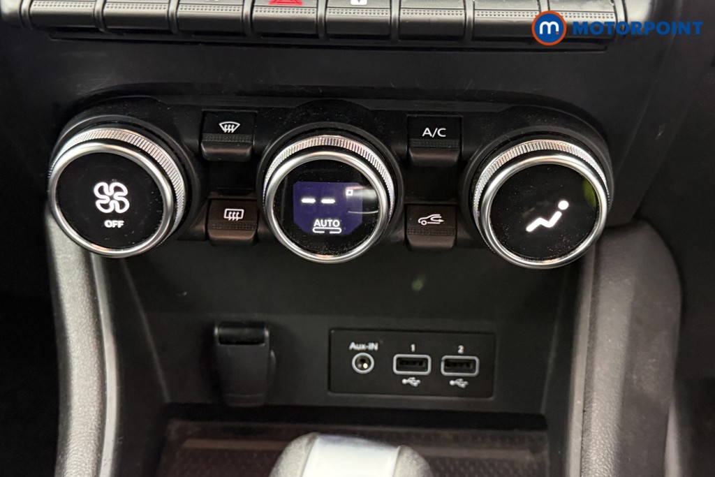 Used Renault Captur for sale - 77221295: Photo 18