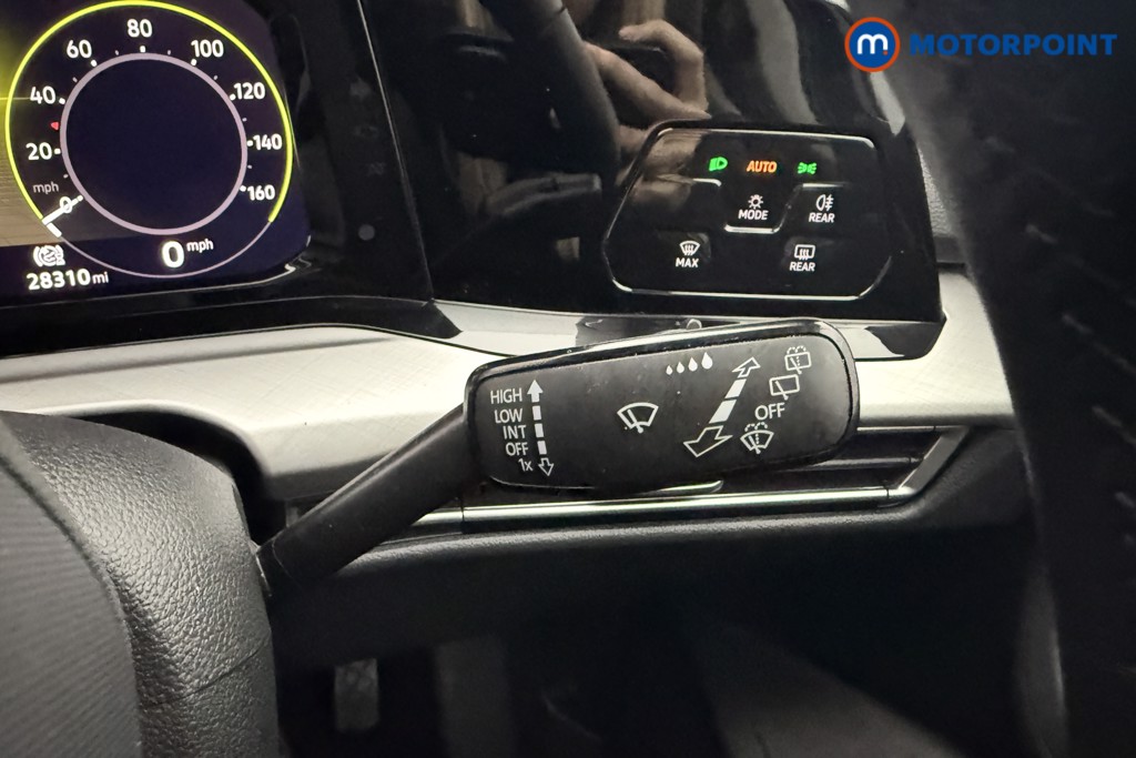 Used Volkswagen Golf 2023 for sale - 76969307: Photo 17