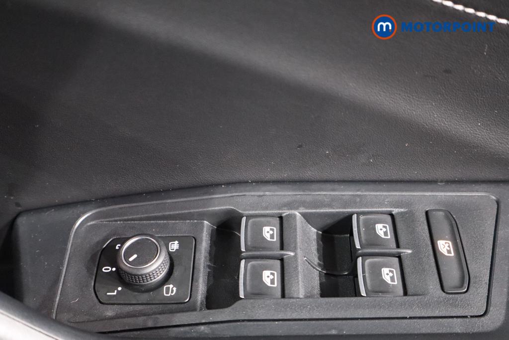 Used Volkswagen T-Roc 2025 for sale - 77324116: Photo 25