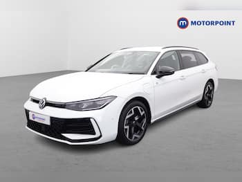Used Volkswagen Passat 2025 for sale - 79760283: Photo
