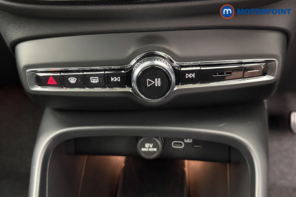 Used Volvo XC40 2025 for sale - 76735955: Photo 18