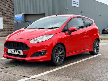 Used Ford Fiesta 2017 for sale - 79737891: Photo
