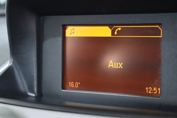 Used Vauxhall Corsa 2012 for sale - 76297061: Photo 27