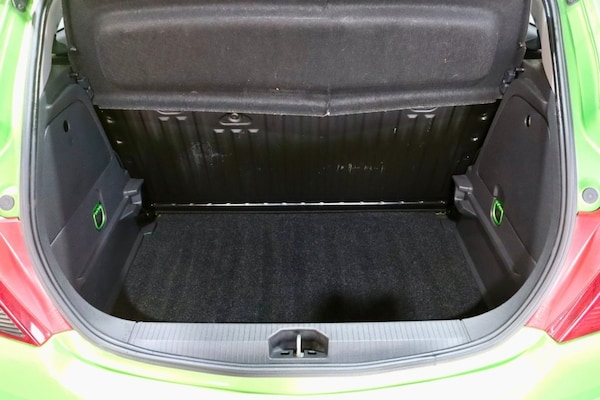 Used Vauxhall Corsa 2012 for sale - 76297061: Photo 30